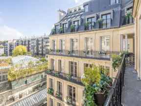 Showroom n°3260 - Élysée 75008