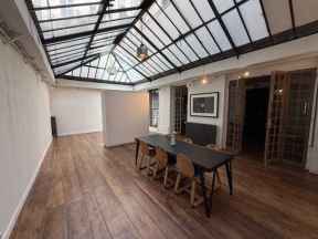 Showroom n°3721 - Marais 75003