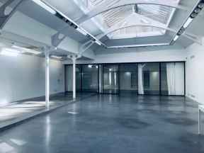 Showroom n°2085 - Marais 75003