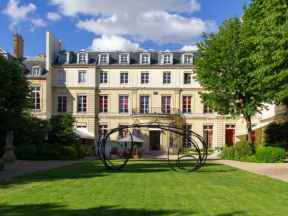 Showroom n°2003 - Rive Gauche